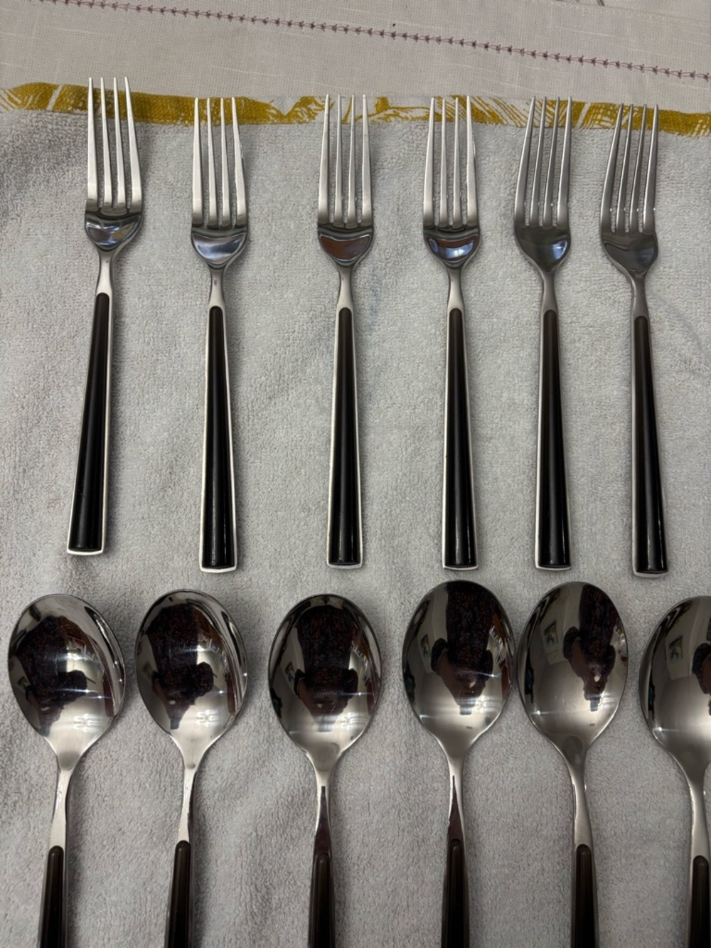 Mepra  24pc Flatware Set Blackish/Brown Resin Italian 18/10 Stainless Steel - Picture 5 of 15